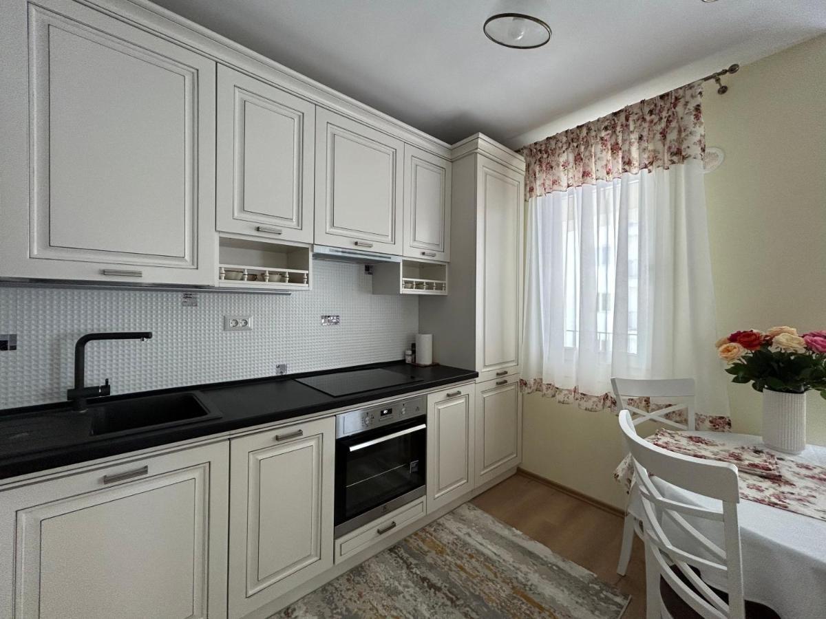 Apartament Rose Гура-Гуморулуй Экстерьер фото